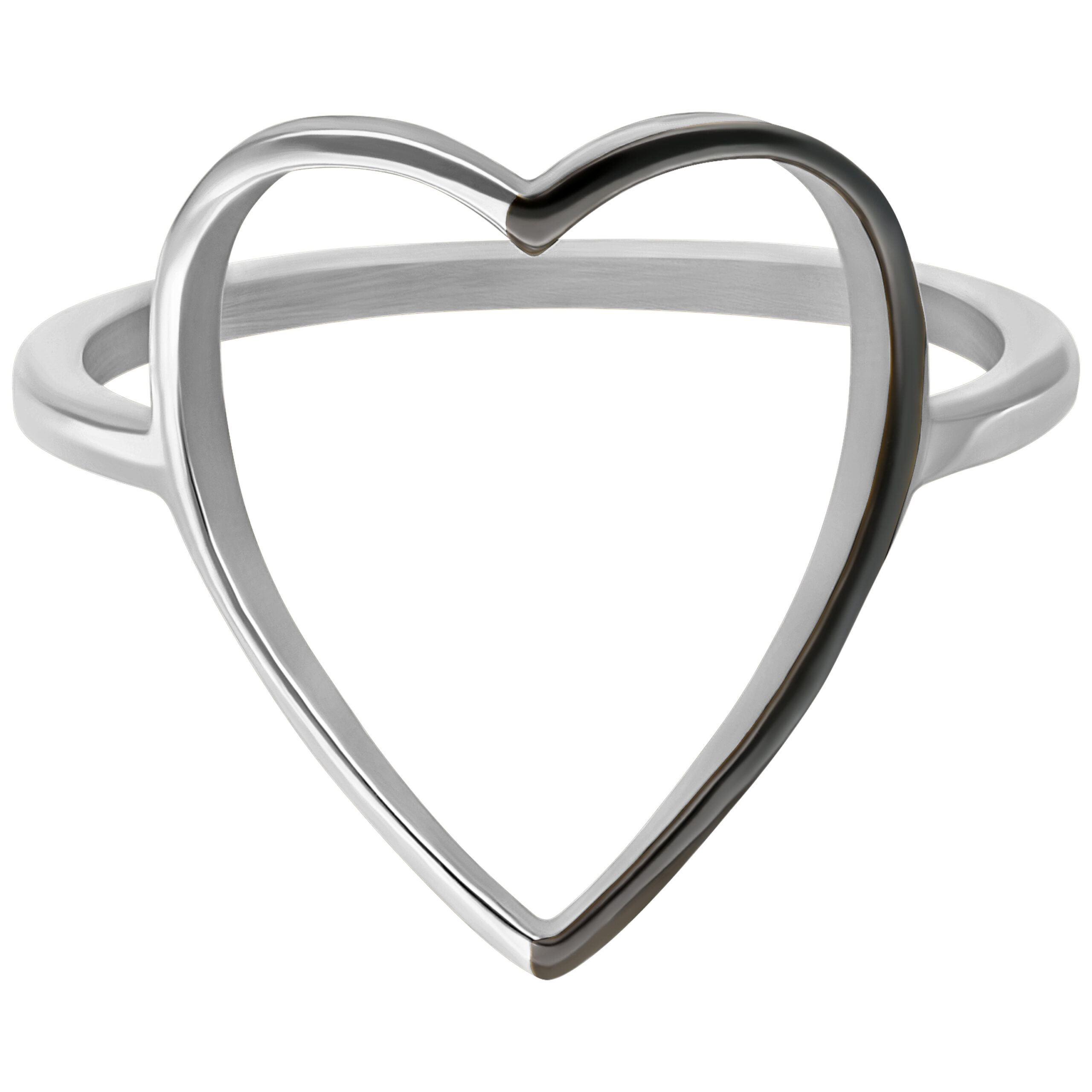Silberner Herzring, 17.0 mm, Chirurgenstahl Silberner Herzring aus Chirurgenstahl, Größe 17.0 mm, auf weißem Hintergrund