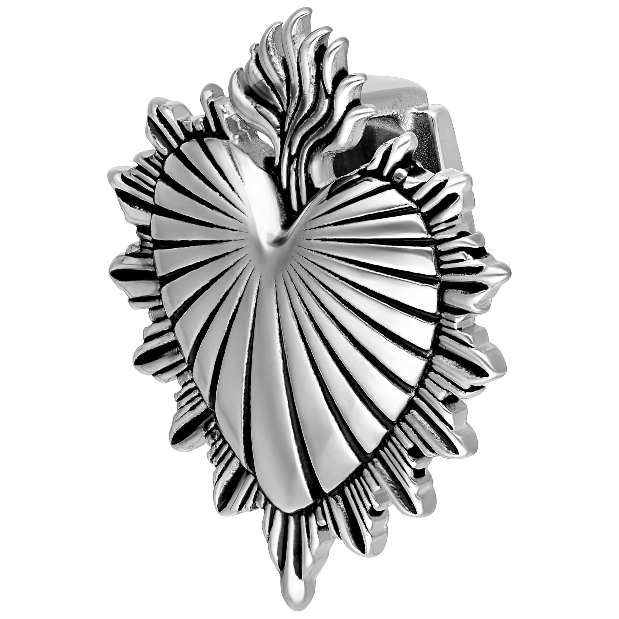 Silbernes Sacred Heart Ohrgewicht, 14 mm Silbernes Sacred Heart Ohrgewicht aus Chirurgenstahl auf weißem Hintergrund