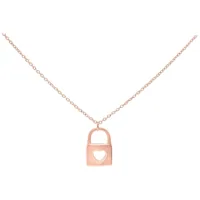 Roségoldene Kette mit herzförmigem Schlossanhänger auf weißem Hintergrund