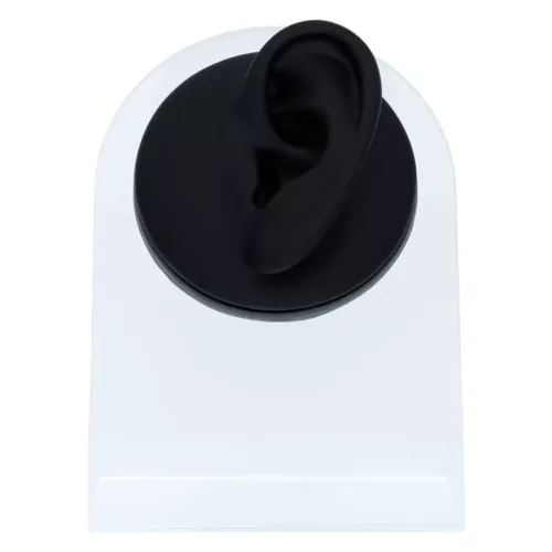 Schwarzes Silikon-Body Bit Ear auf weißem Hintergrund