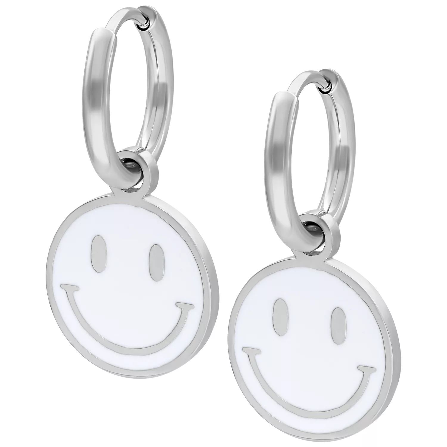 Silberne Smiley Ohrringe aus Chirurgenstahl Zwei silberne Ohrringe mit weißem Smiley-Anhänger auf weißem Hintergrund