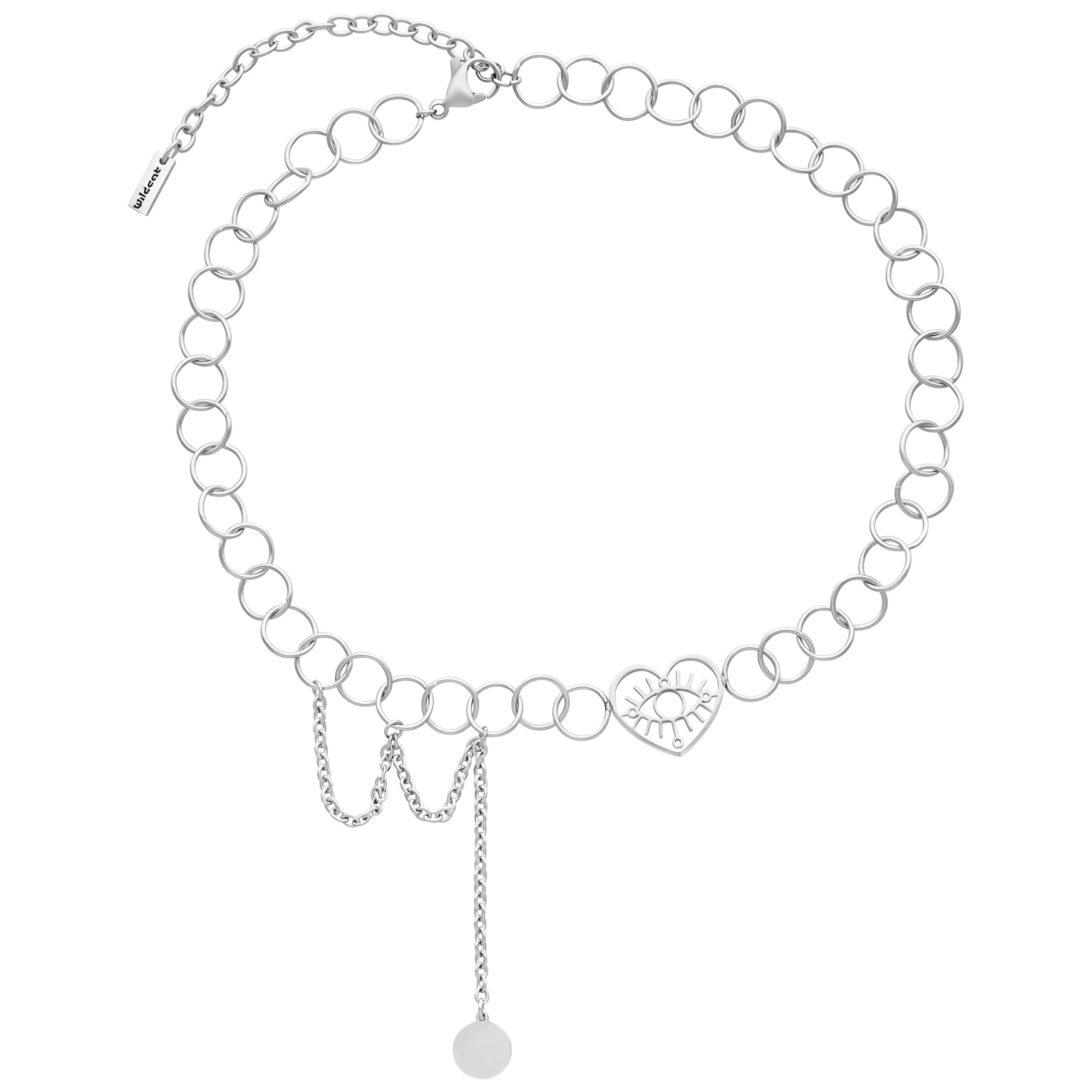 Heart Eye Choker aus silberfarbenem Metall Silberfarbener Choker mit Herz-Auge-Anhänger auf weißem Hintergrund