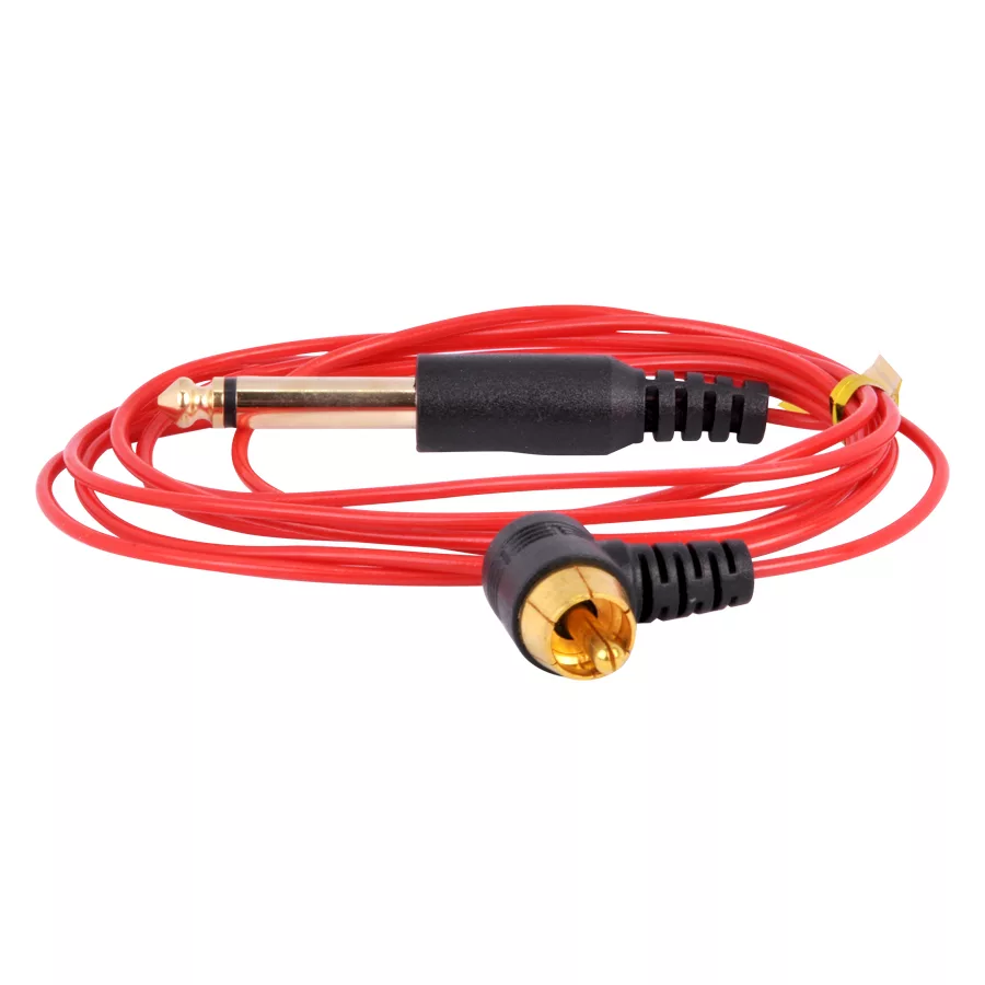 Ultra Dünnes RCA Clipcord Rot von Wildcat Rotes RCA Clipcord mit schwarzen Steckern auf weißem Hintergrund