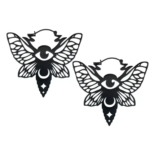 Schwarze Moth Hoops Ohrringe mit Flügel- und Augendesign auf weißem Hintergrund