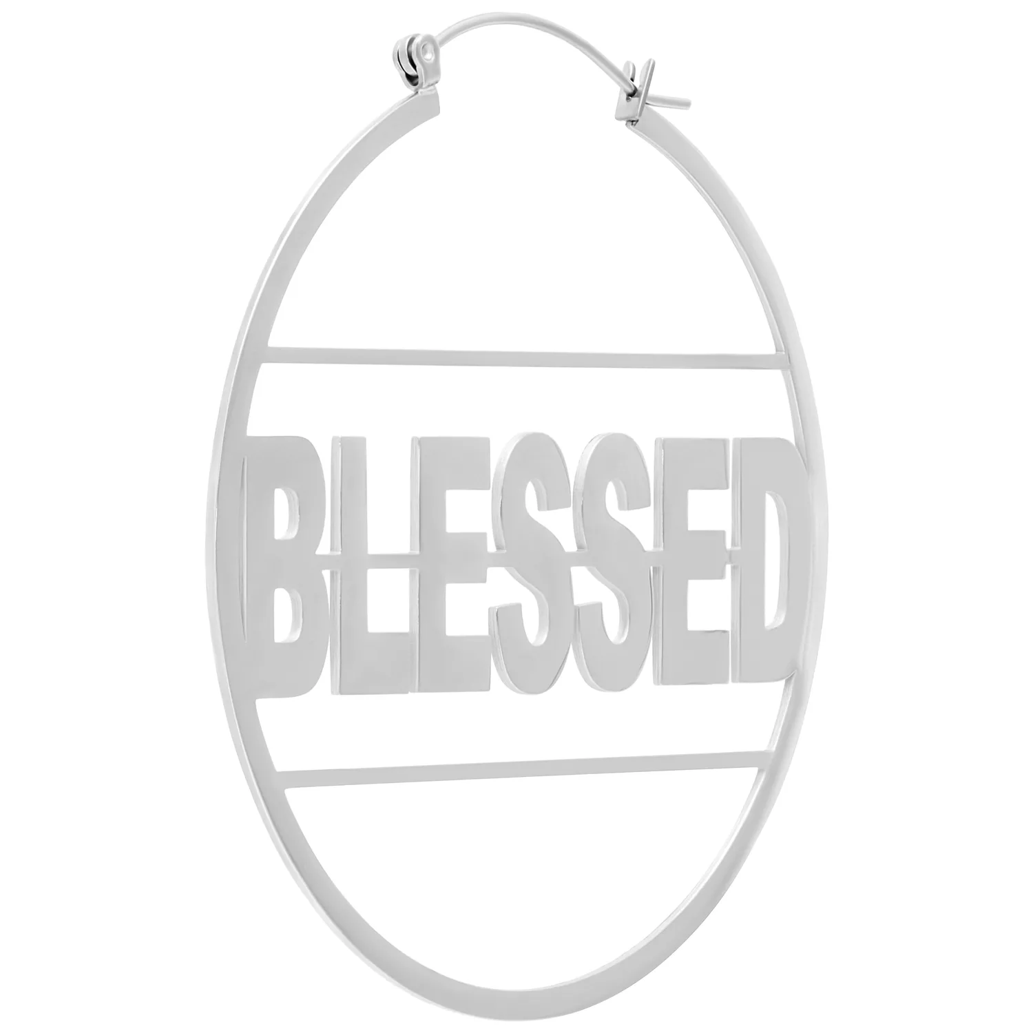 Silberne Blessed Hoops Ohrringe aus Edelstahl Silberne Ohrringe mit 'Blessed'-Schriftzug auf weißem Hintergrund