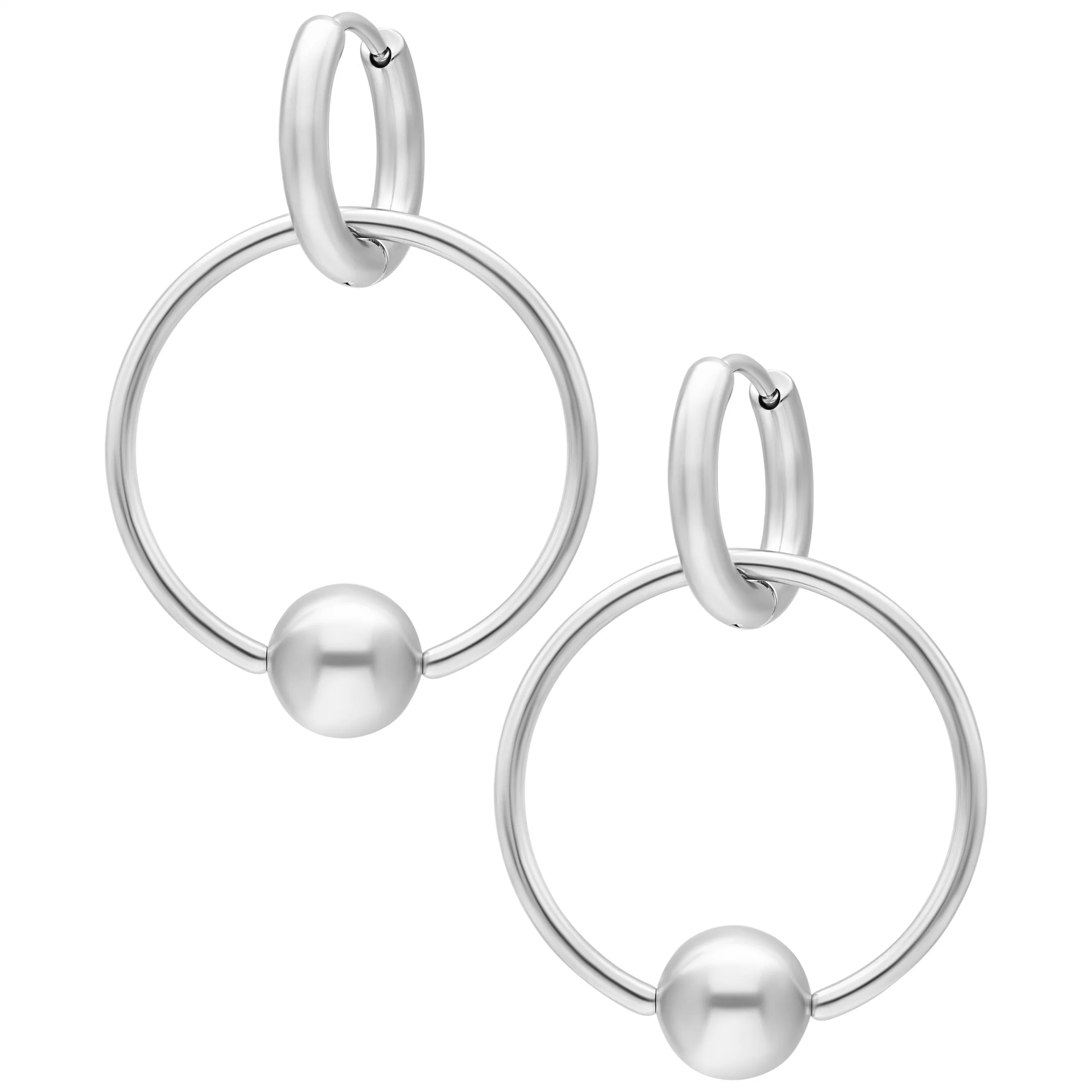 Silberne Little Ball Closure Hoops aus Edelstahl Paar silberne Ohrringe mit Kugelverschluss aus Edelstahl auf weißem Hintergrund