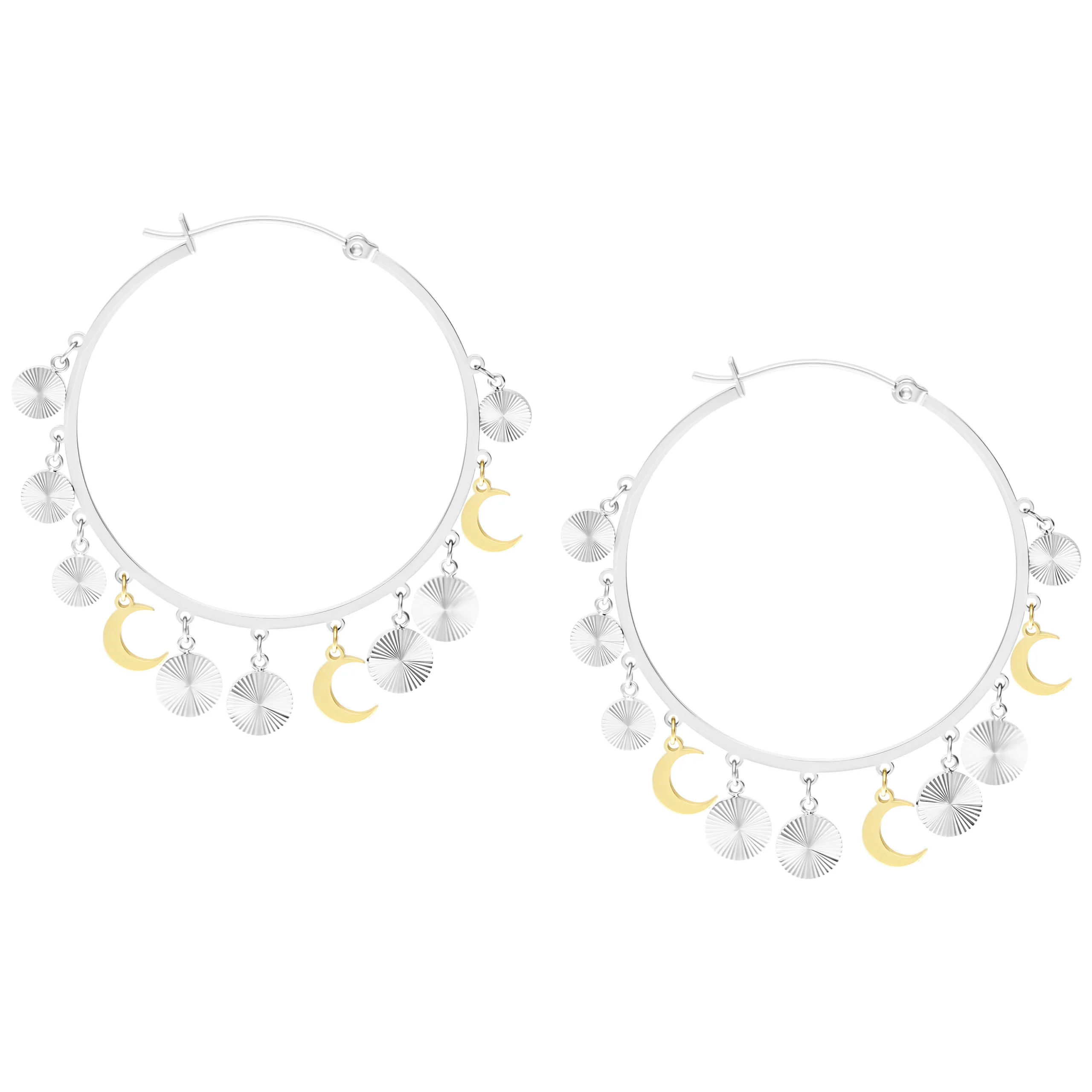 Silberne Celestial Hoops mit Mondanhängern Silberne Ohrringe mit goldenen und silbernen Mond- und Scheibenanhängern auf weißem Hintergrund