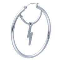 Silberne Basic Hoops mit Blitzanhänger 45 MM Silberner Ohrring mit Klappverschluss und Blitzanhänger auf weißem Hintergrund