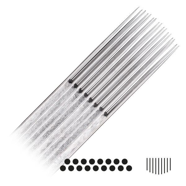 Magnum Curved Long Taper Tattoonadeln aus Chirurgenstahl auf weißem Hintergrund