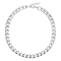 Chunky Kette aus Silber, 50 cm Silberne Chunky Kette aus Chirurgenstahl 316L auf weißem Hintergrund